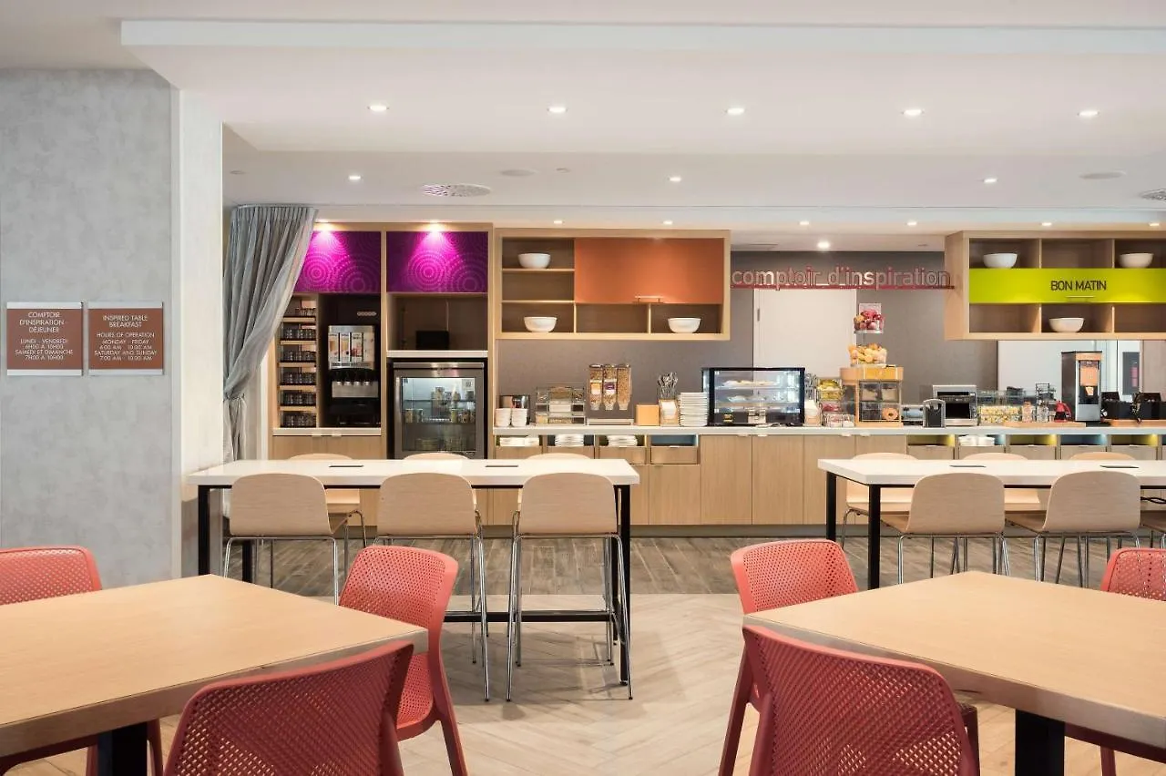 *** Hotel Home2 Suites By Hilton Ville de Québec Canada